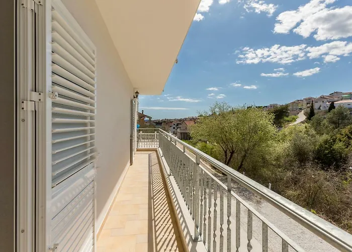 Palanga * Τρογκίρ